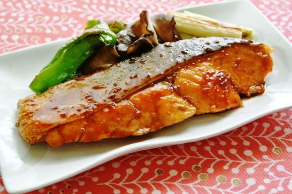 の 焼き 鮭 照り 照りっとおいしい「鮭弁」がほったらかしで完成！朝ラク弁当レシピ